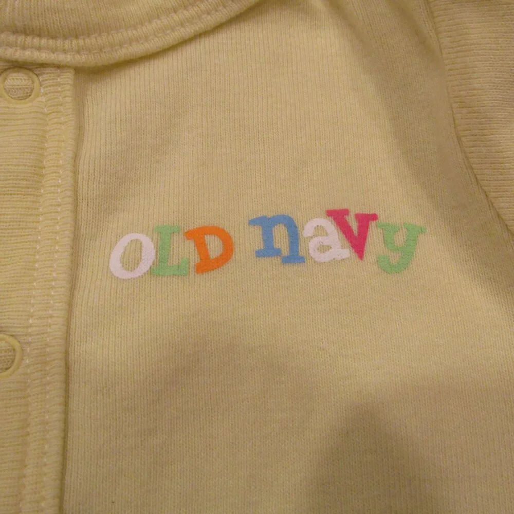 Old Navy Snap Up Footless Sleeper Infant Unisex‎ Size 3-6M Yellow Long Sleeve